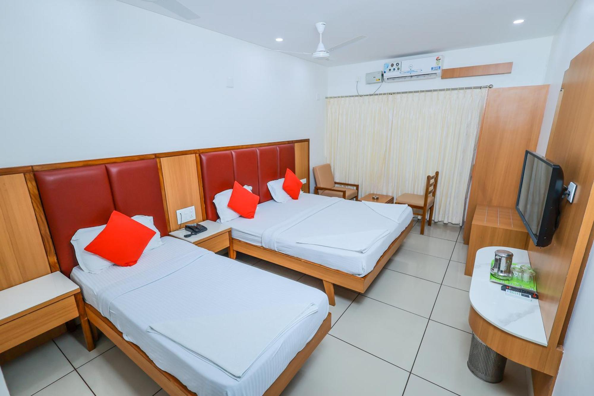 Hotel Janardana Udupi Dış mekan fotoğraf