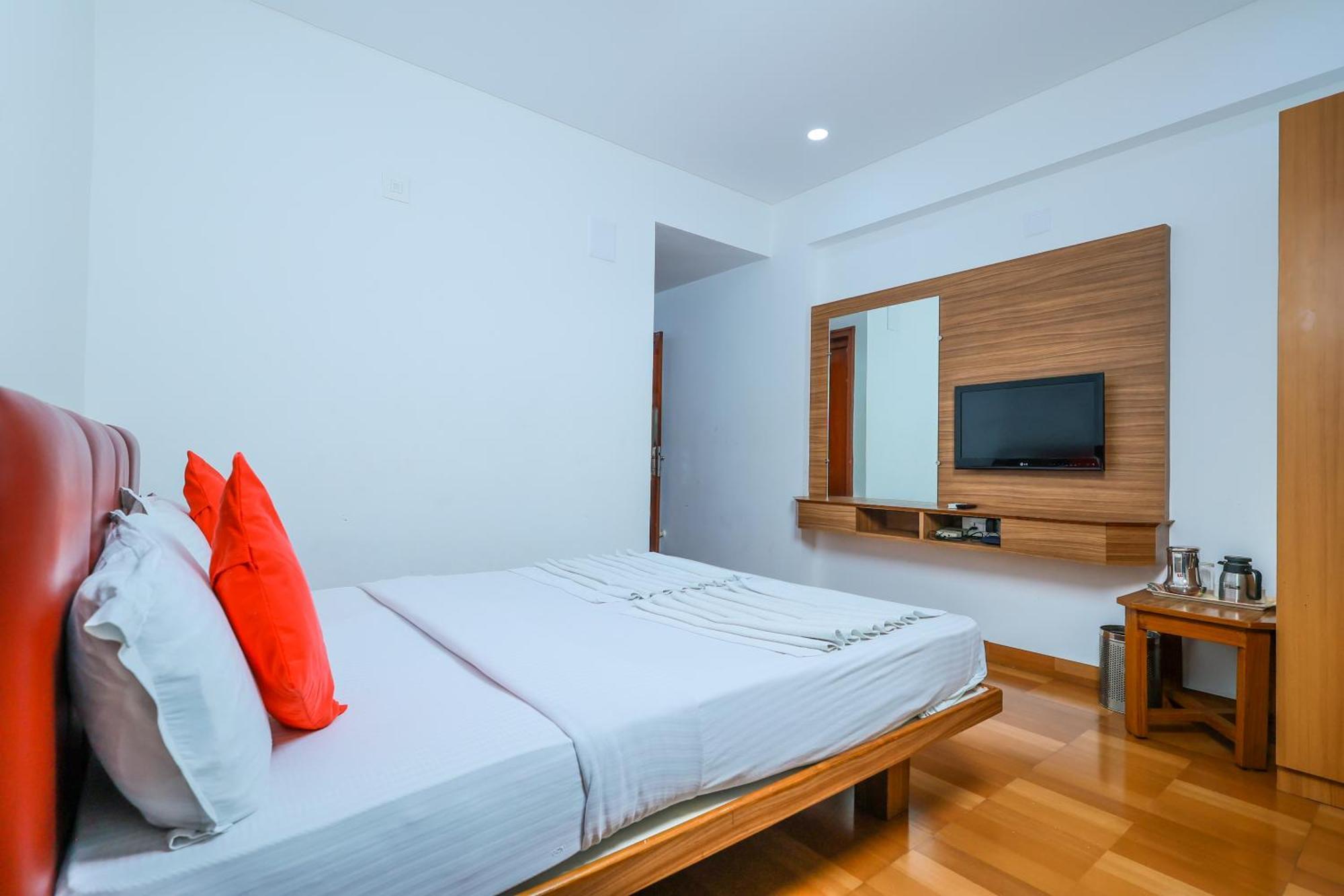 Hotel Janardana Udupi Dış mekan fotoğraf