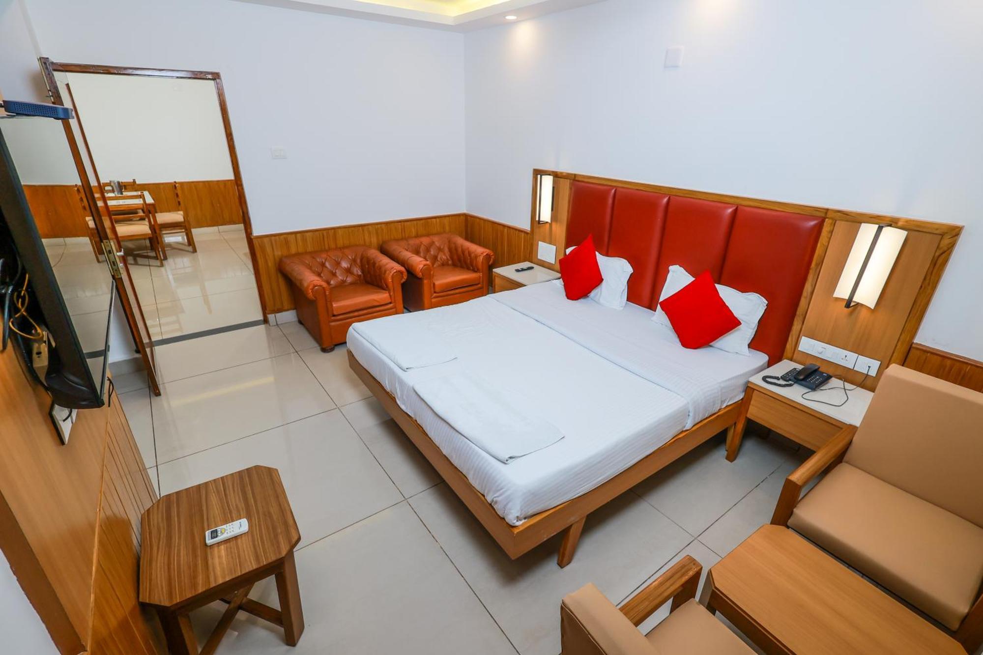 Hotel Janardana Udupi Dış mekan fotoğraf