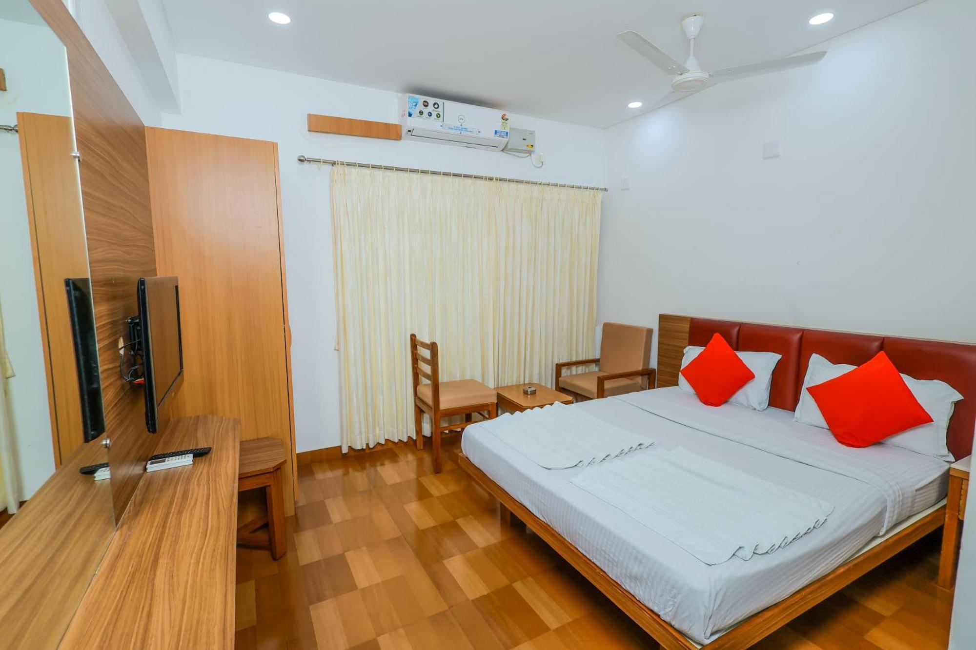 Hotel Janardana Udupi Dış mekan fotoğraf